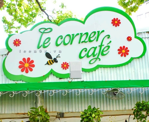 Le corner Cafe - 1A Tràng Tiền, Hoàn Kiếm