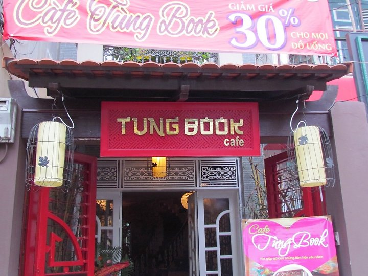 Cafe TungBook - 62 Thái Thịnh II, Hà Nội